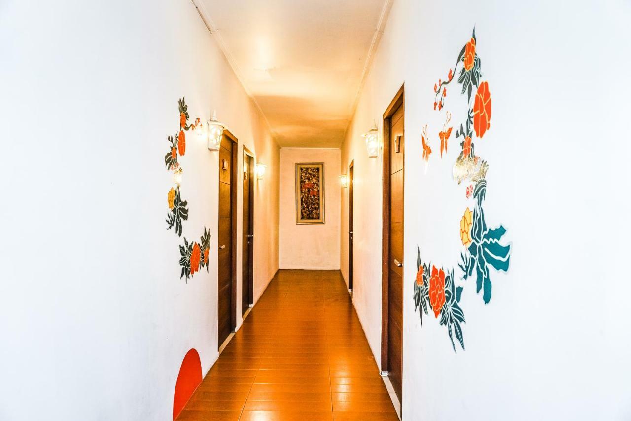 Oyo 107 Kusuma Kemang Suite Jakarta Exteriör bild