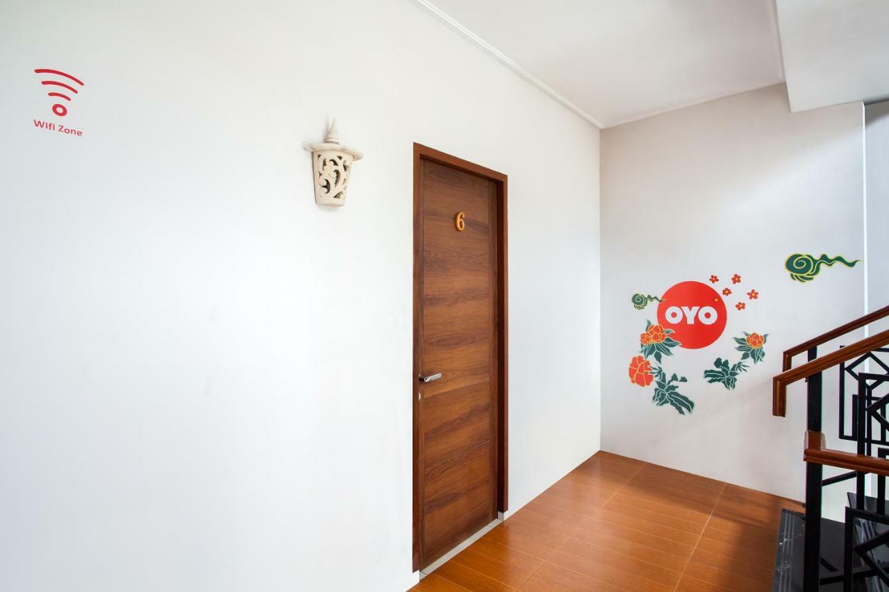 Oyo 107 Kusuma Kemang Suite Jakarta Exteriör bild
