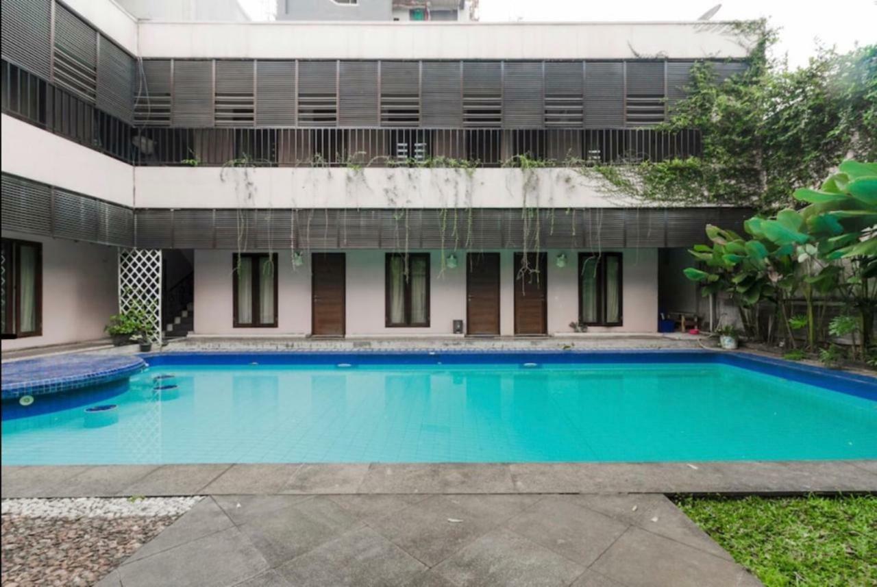 Oyo 107 Kusuma Kemang Suite Jakarta Exteriör bild