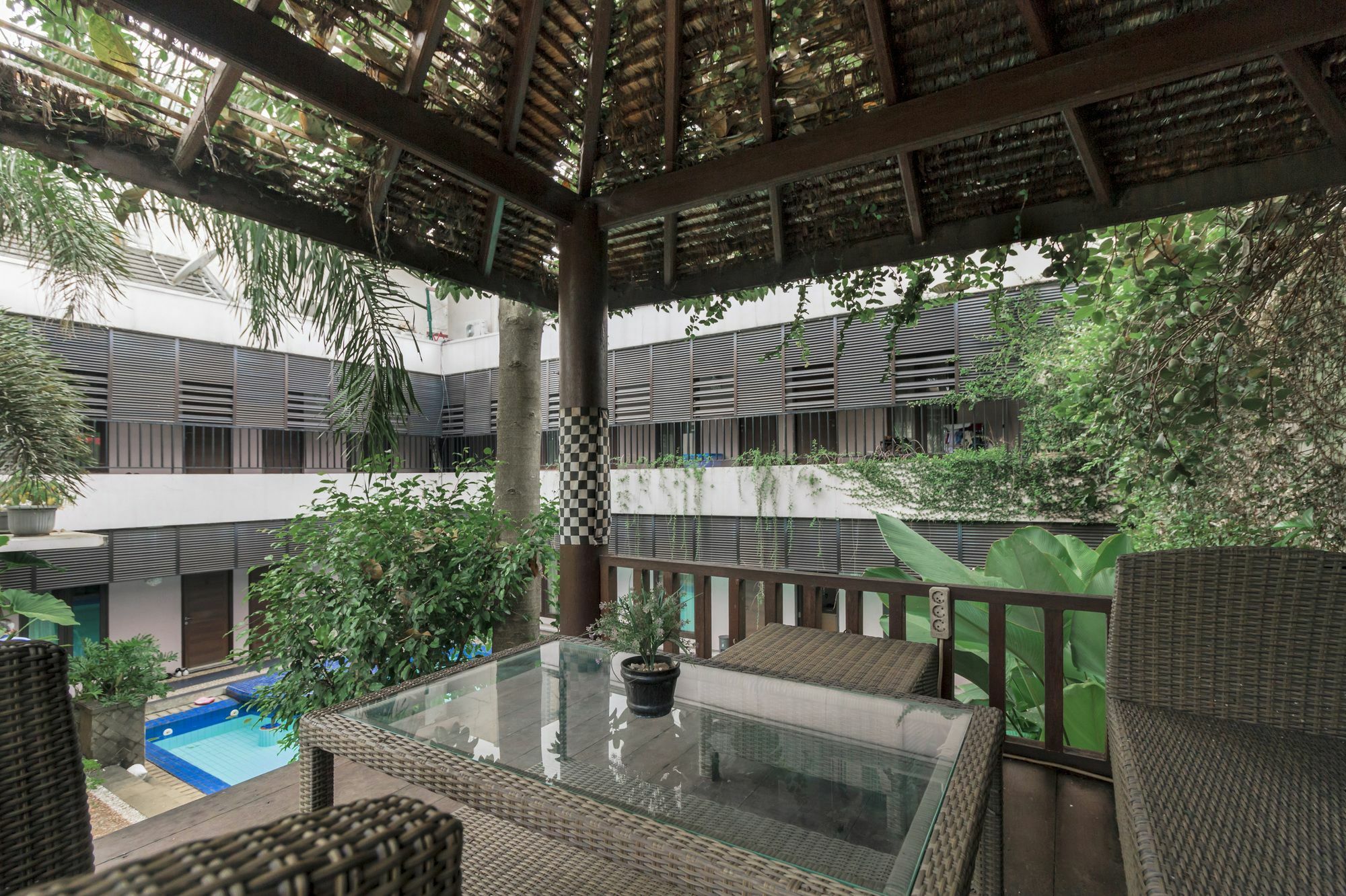 Oyo 107 Kusuma Kemang Suite Jakarta Exteriör bild